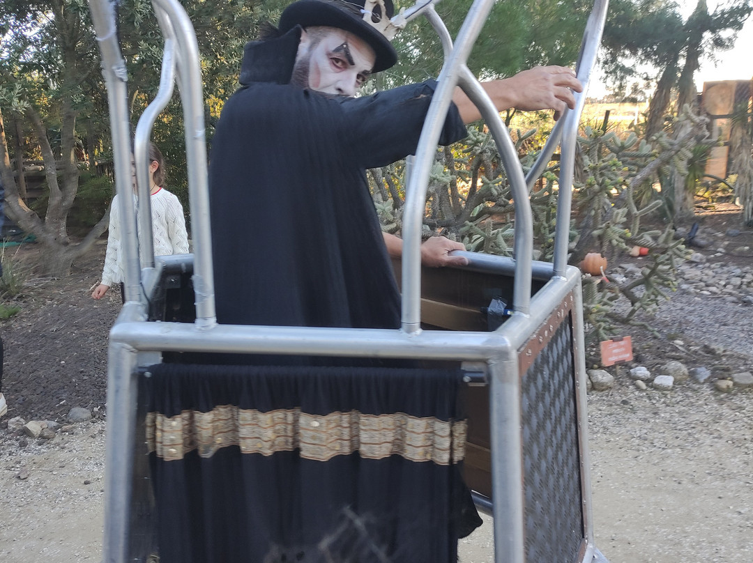 Jardin Exotique-Ponteilla必去景点