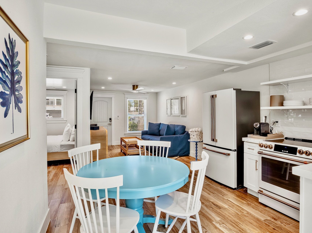 Tropical Breeze Resort主图