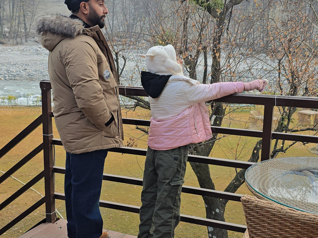 跨度温泉度假村主图