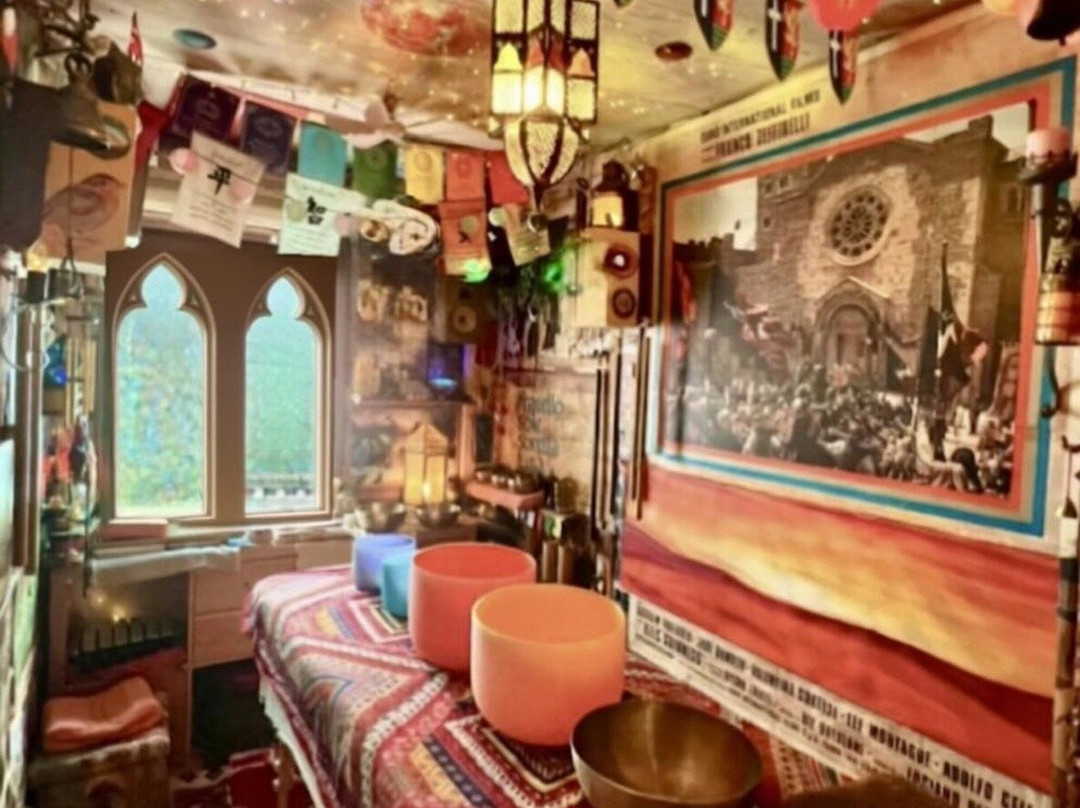 El Templo de Santy-Arroyo de la Miel必去景点