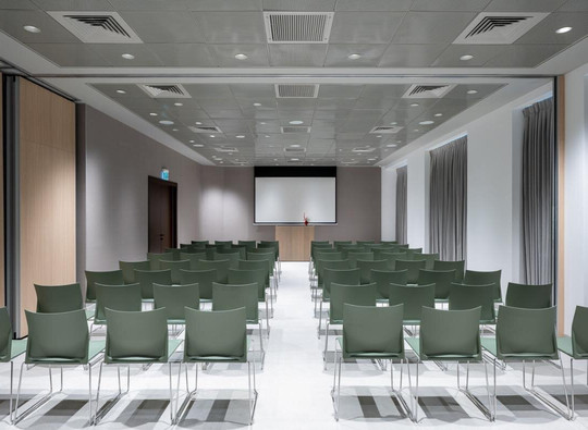 Leonardo Plaza City Tower主图