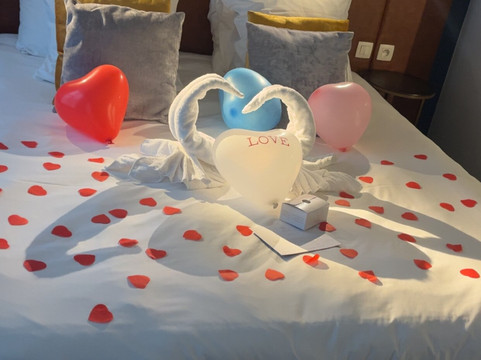 萨布隆酒店主图