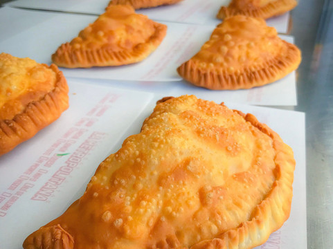 La Metropolitana Empanadas Fritas Playeras