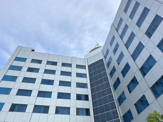 巴厘巴板诺富特酒店主图