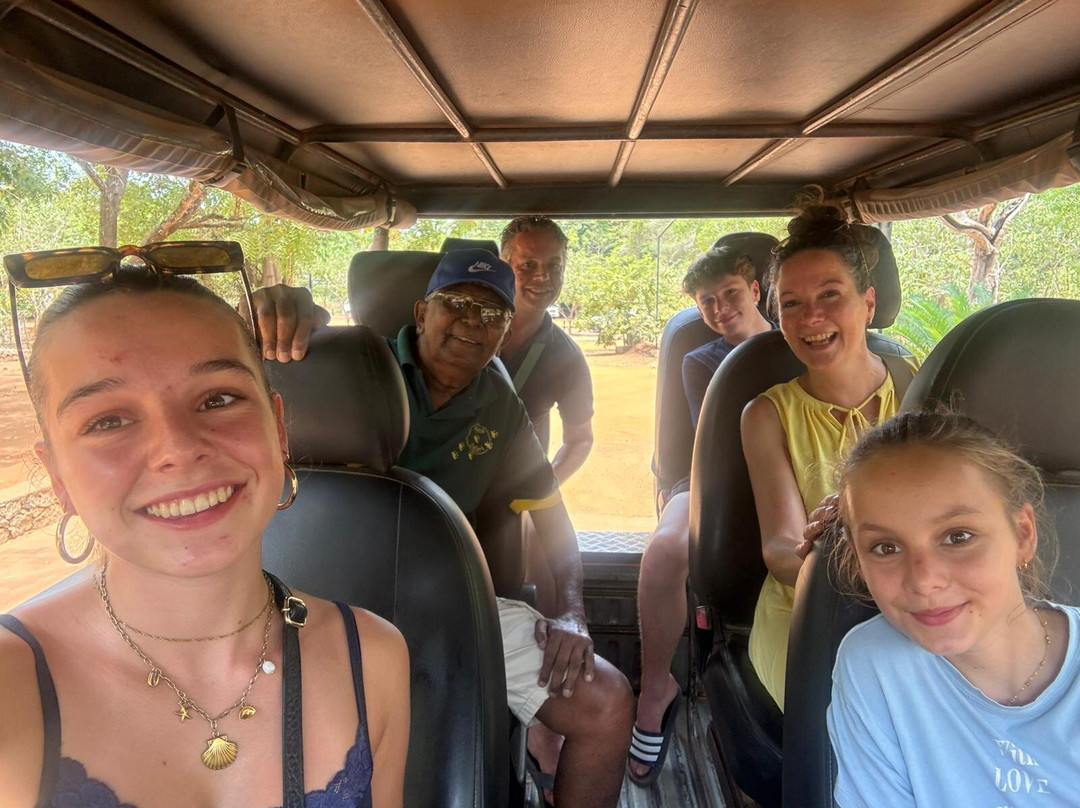 Sarath Driving Tours-Gurudeniya必去景点