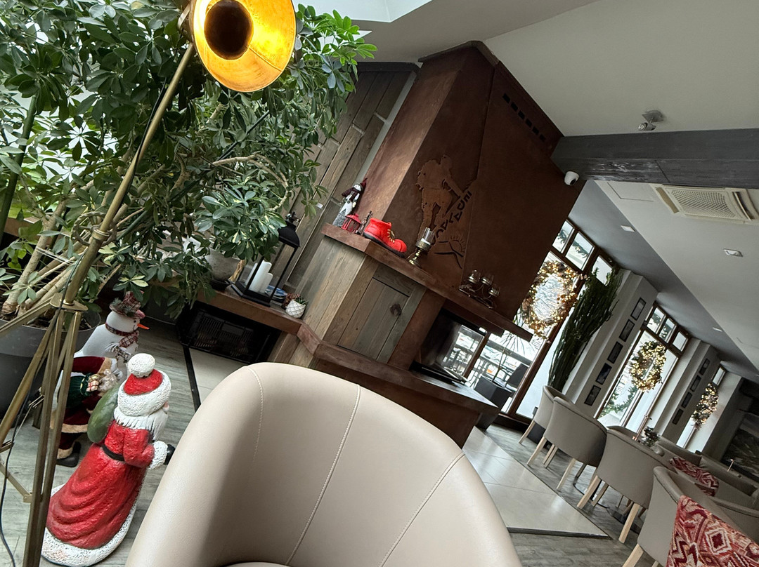 凯雷德酒店主图