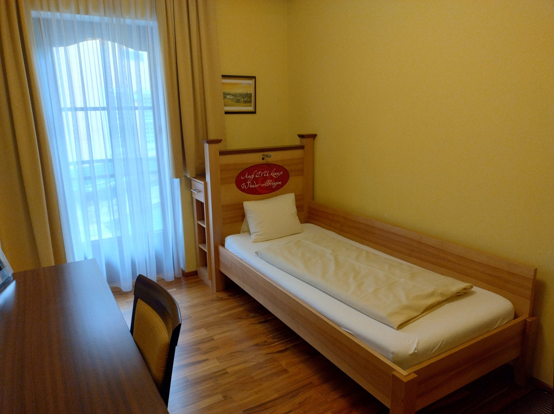 克歇尔莱维塔酒店圣主图