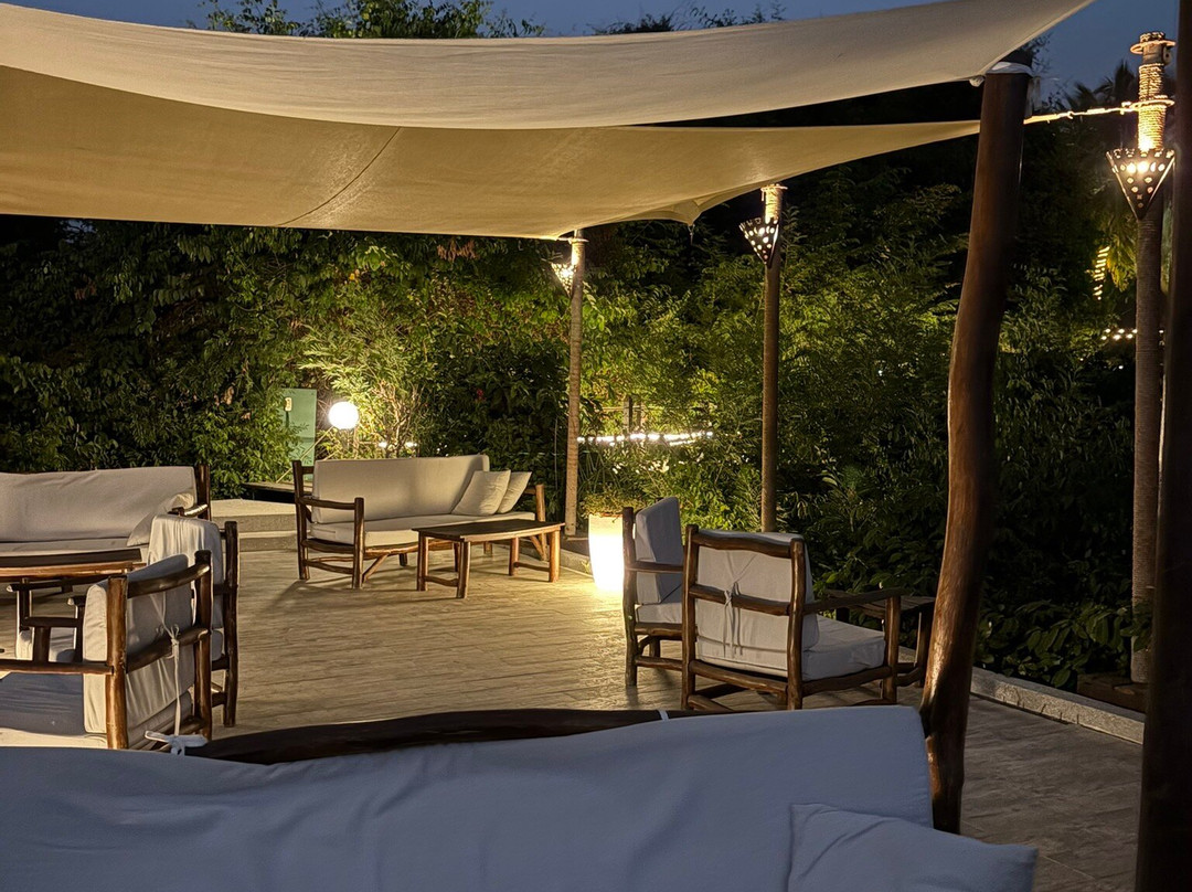 La Paillote Village Hotel主图