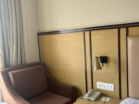 占西柠檬树酒店主图