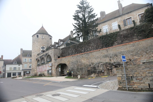 Place du Carcabot-Buxy必去景点