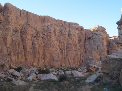Tamerza Canyon-吐泽尔必去景点