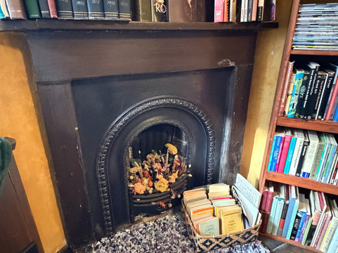 Tabitha Twitchit's Bookshop-Hawkshead必去景点