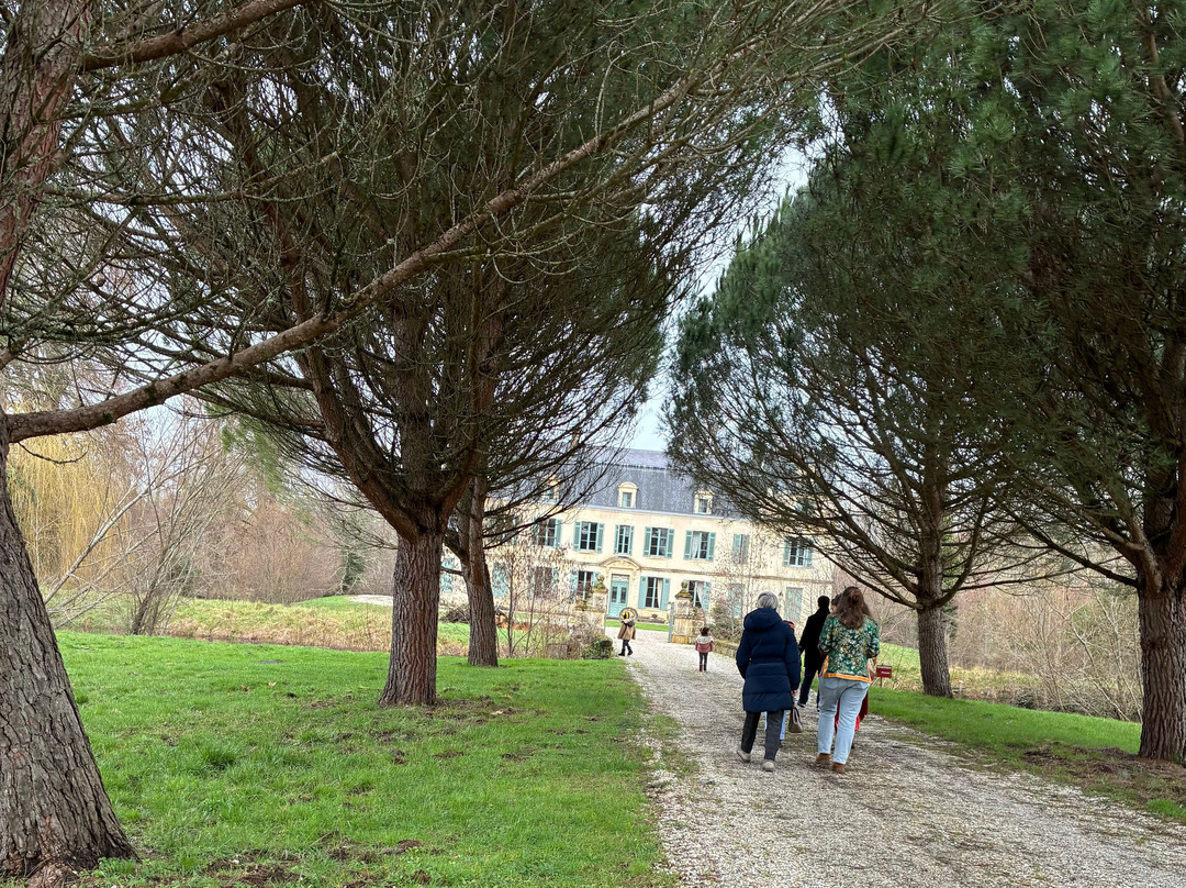 Alice au pays des Paons-阿维桑必去景点