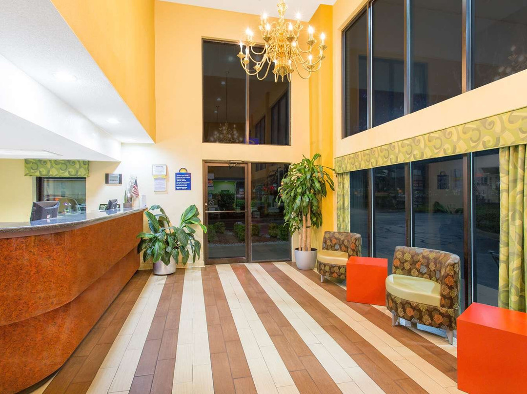 Days Inn by Wyndham Florence/I-95 North