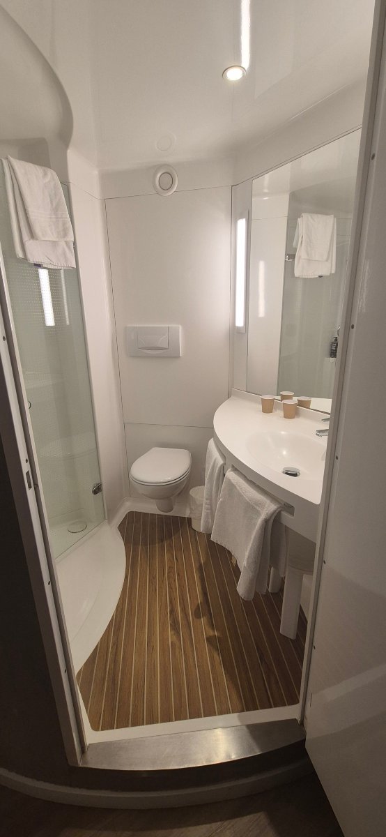 宜必思巴伦西亚阿法法酒店-浴室