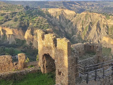 Chiesa della Visitazione della Beata Vergine Maria-Rocca Imperiale必去景点