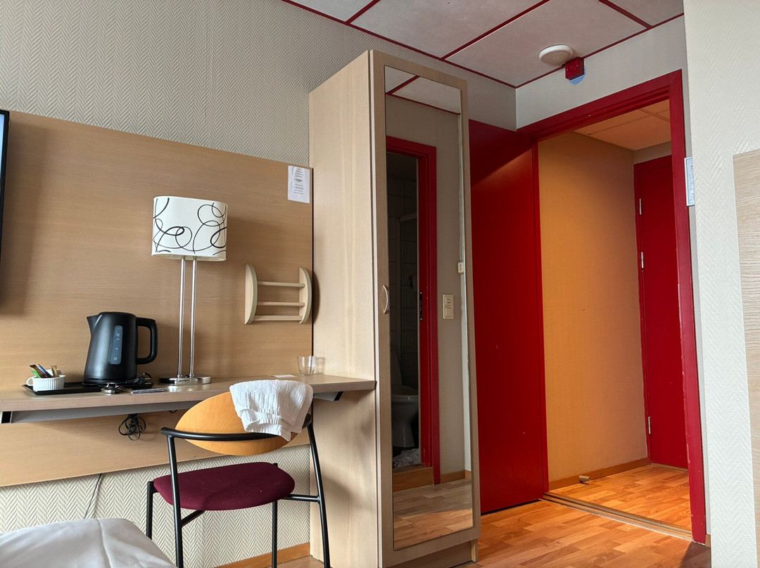 贝斯特韦斯特莱托哈伦酒店主图