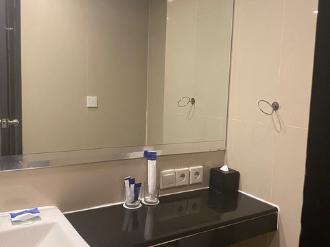 阿斯顿登巴萨酒店及会议中心主图