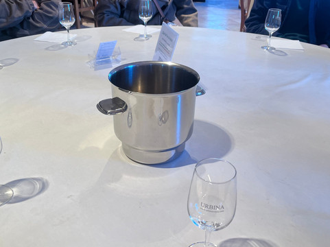 Bodegas Urbina-Cuzcurrita de Rio Tiron必去景点