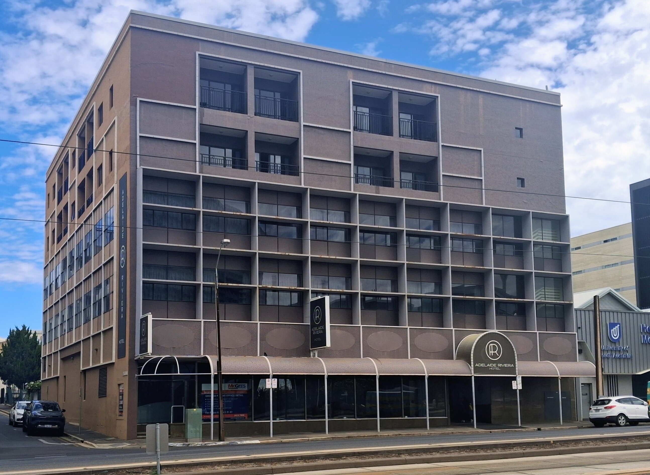 阿德莱德里维埃拉酒店-官方