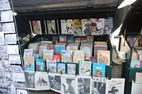 Les bouquinistes de paris-巴黎必去景点