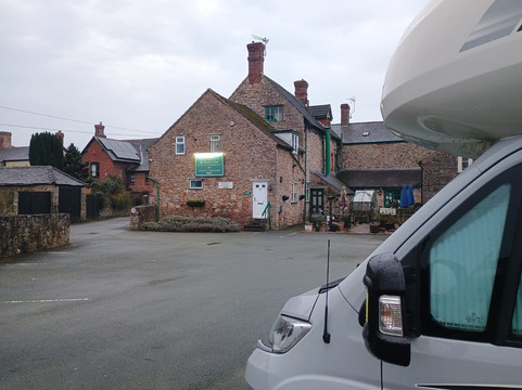 Bradford Arms Hotel主图