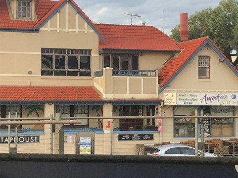 诺朗加港麦克克劳德旅馆主图