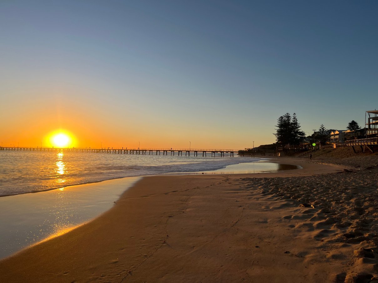 诺朗加港麦克克劳德旅馆-官方