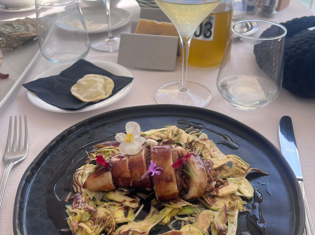 Hotel Villa Eva Restaurant and Beach主图