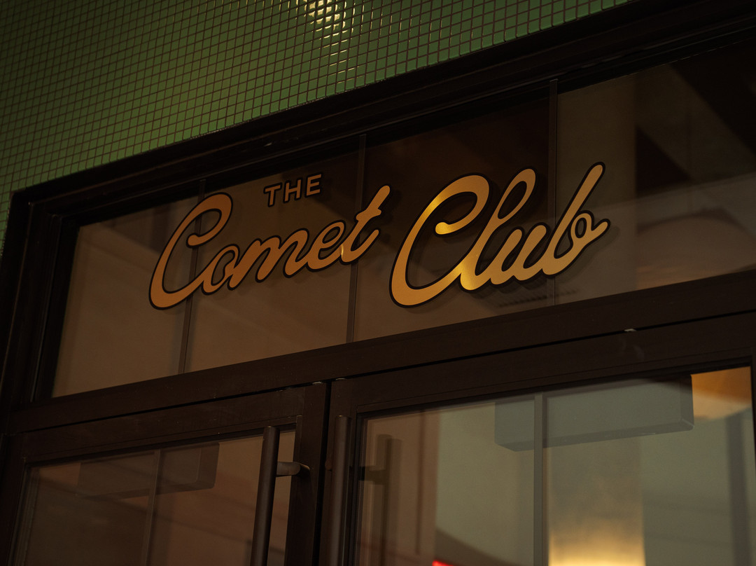 The Comet Club主图