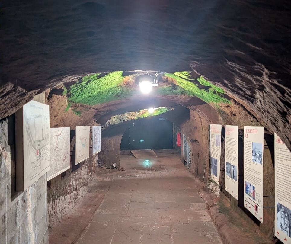 Stockport Air Raid Shelters-斯托克波特必去景点