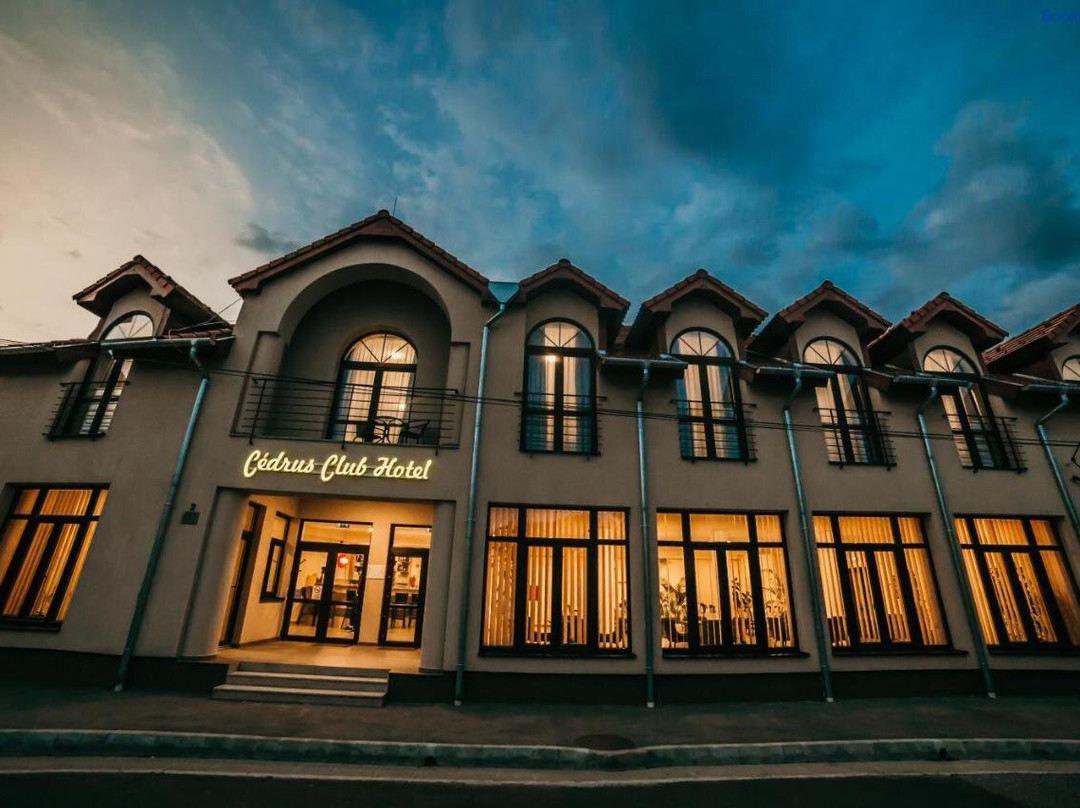 Cedrus Club Hotel