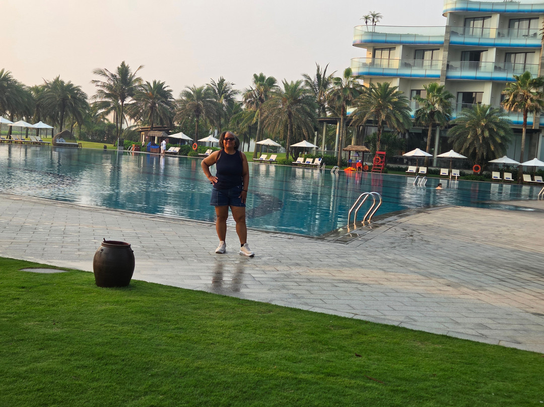 南会安温佩高尔夫度假酒店主图