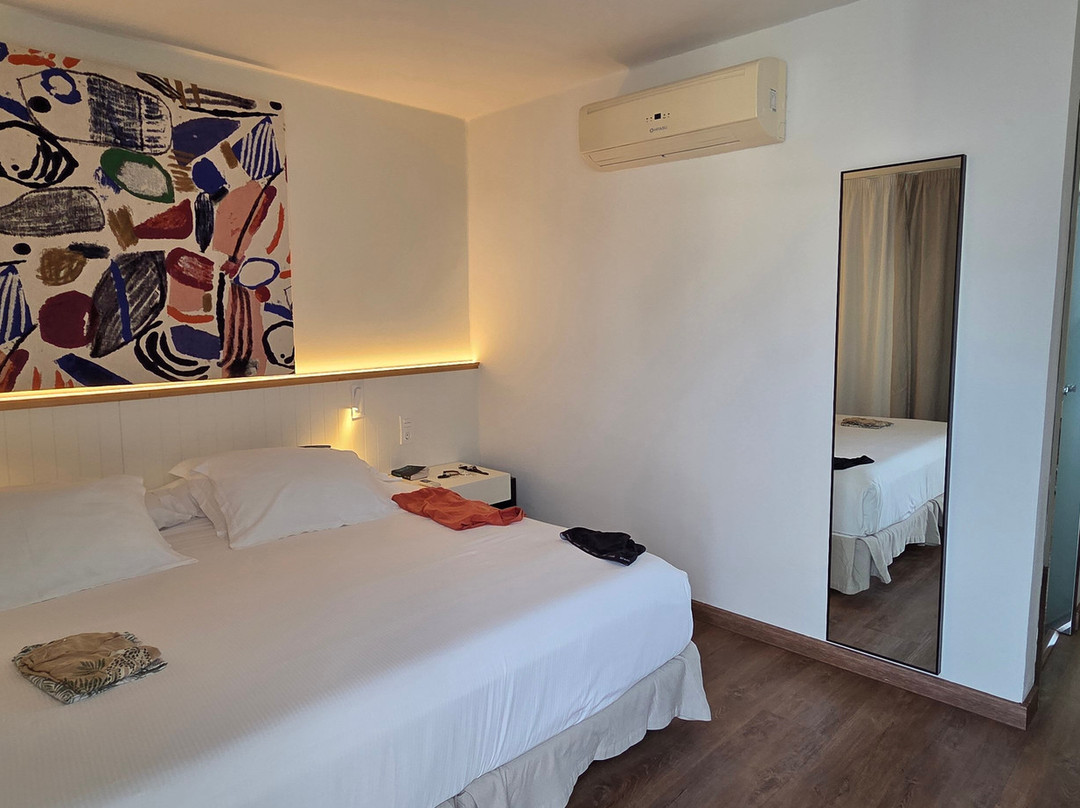 H10怀特精品套房酒店-仅限成人主图