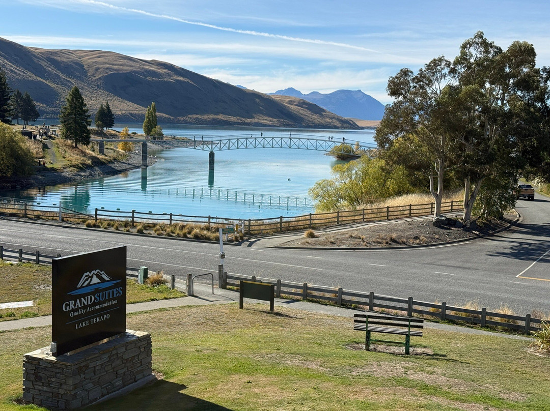 特卡波湖超级套房酒店主图