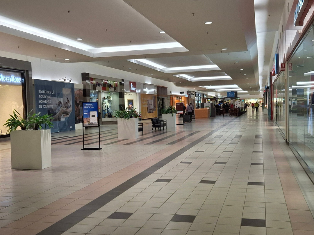 Centre commercial Rivière-du-Loup-Riviere du Loup必去景点