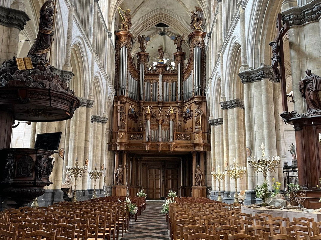 Saint-Omer Cathedrale-圣奥梅尔必去景点
