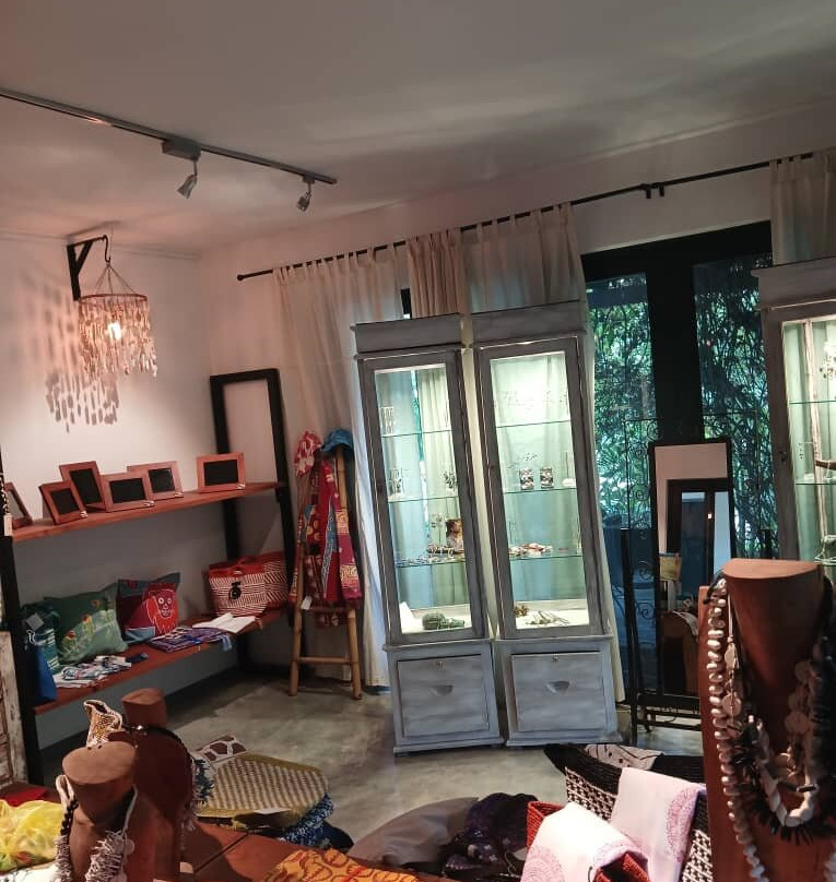37D Gallery-卢萨卡必去景点