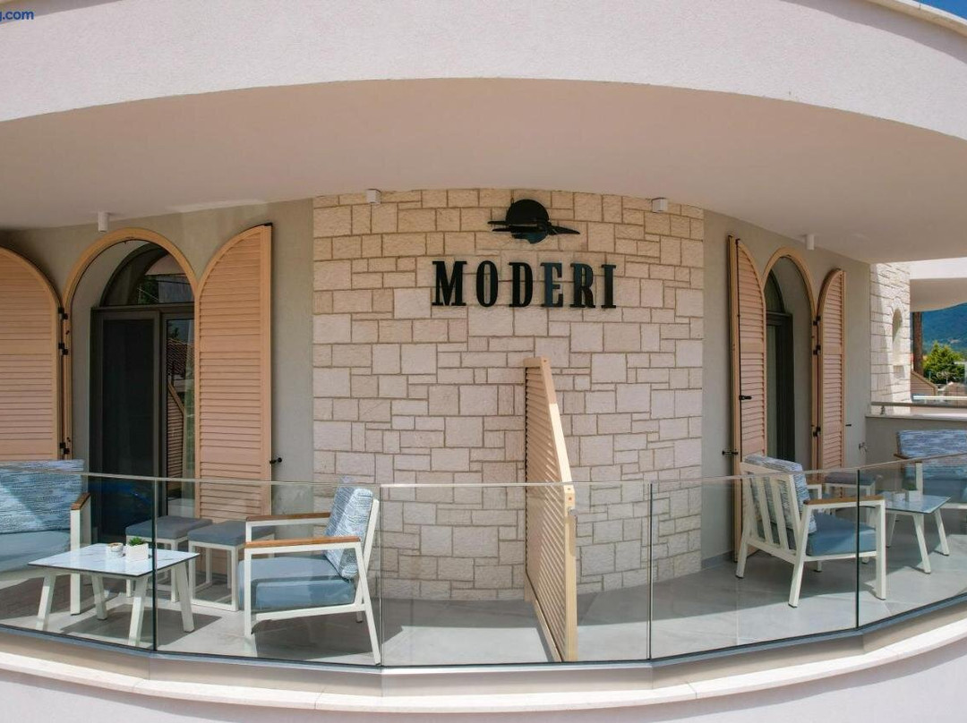 Moderi Luxury Suites