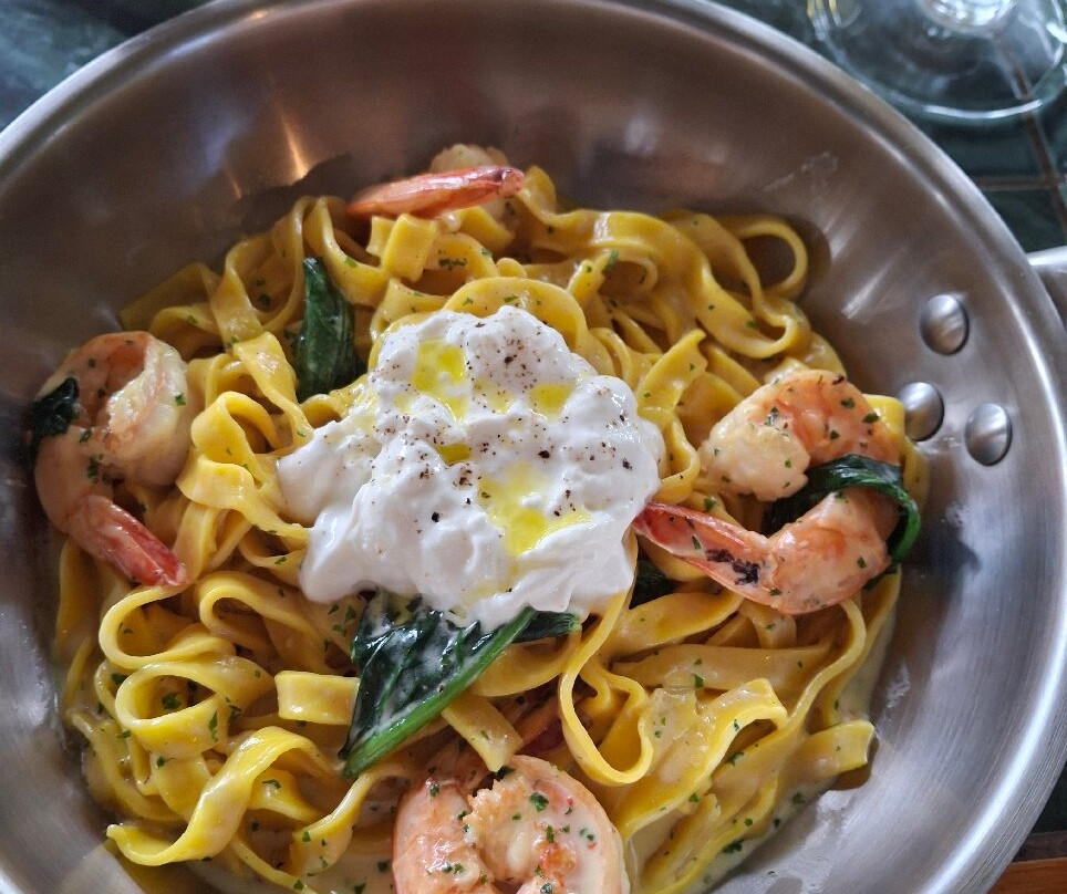 Robbi Mediterranean Cafe