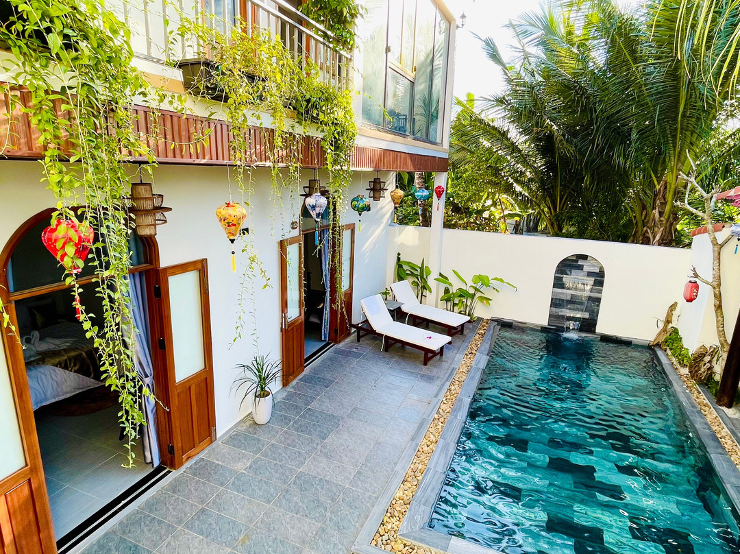 The Gold Villa Ha My Beach