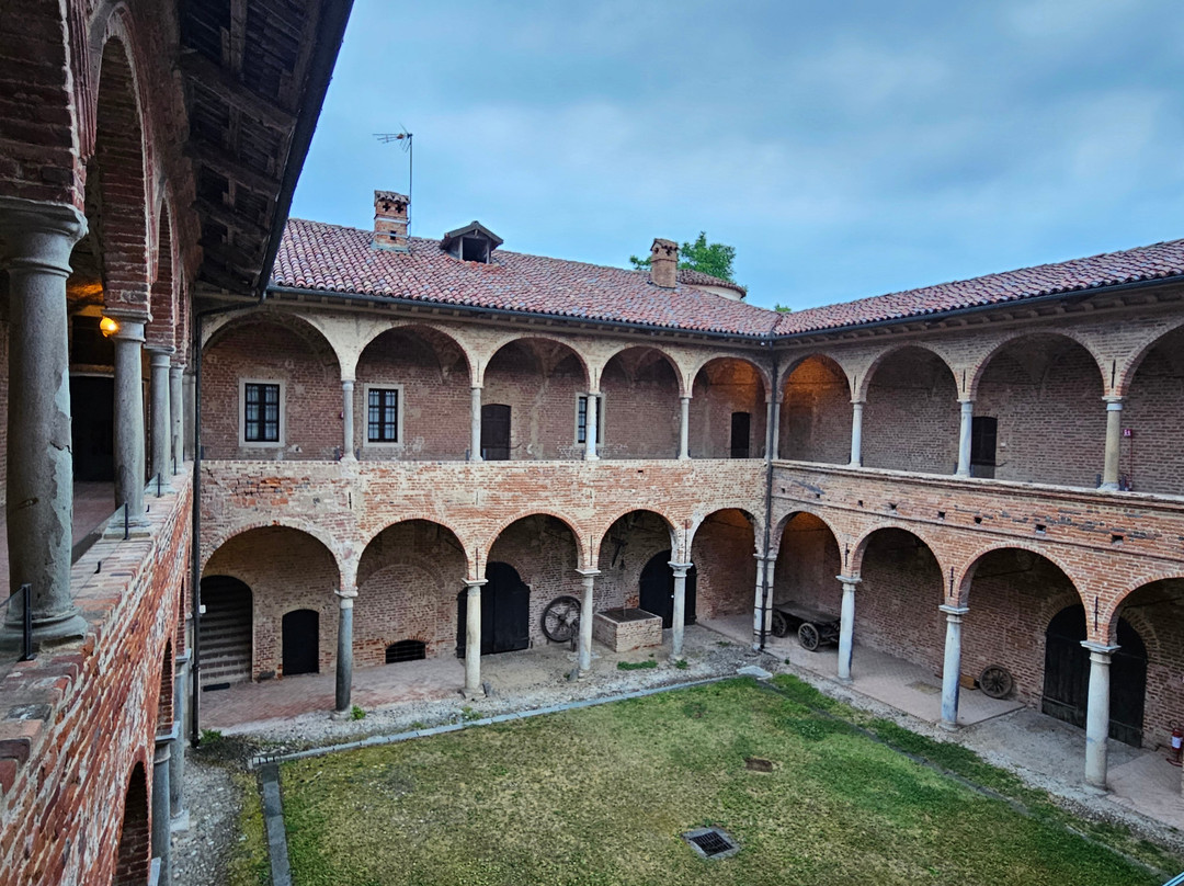 Castello Quattro Torri