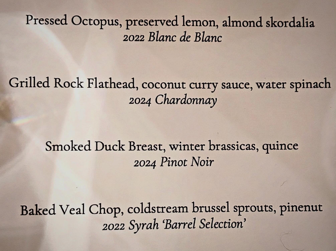 Alpine Hotel Warburton主图