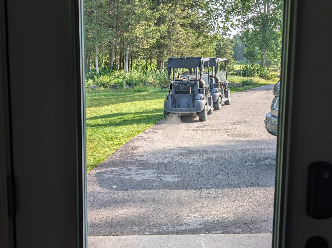 Black Bear Ridge Golf & Resort-贝尔维尔必去景点