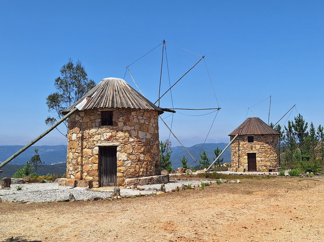Moinhos Da Serra Da Atalhada