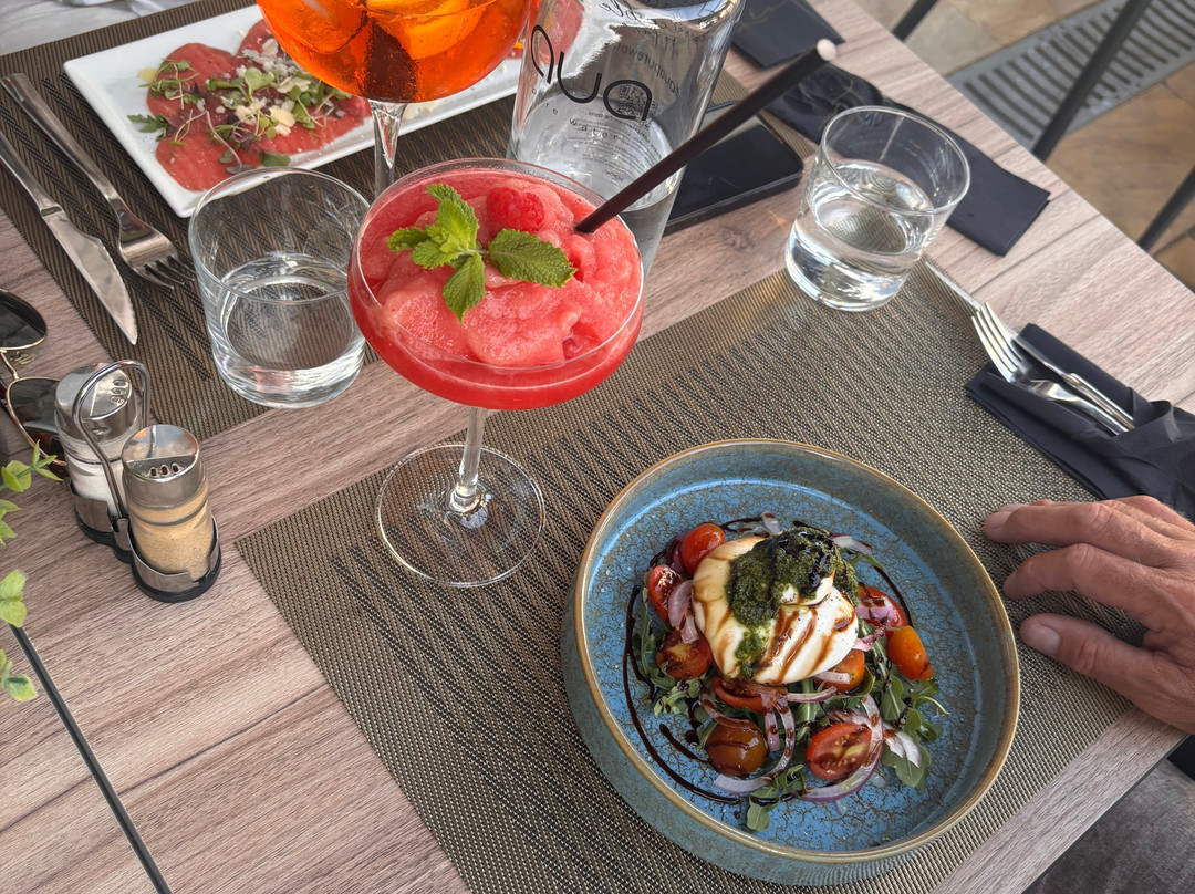 Léo Restaurant & Bar