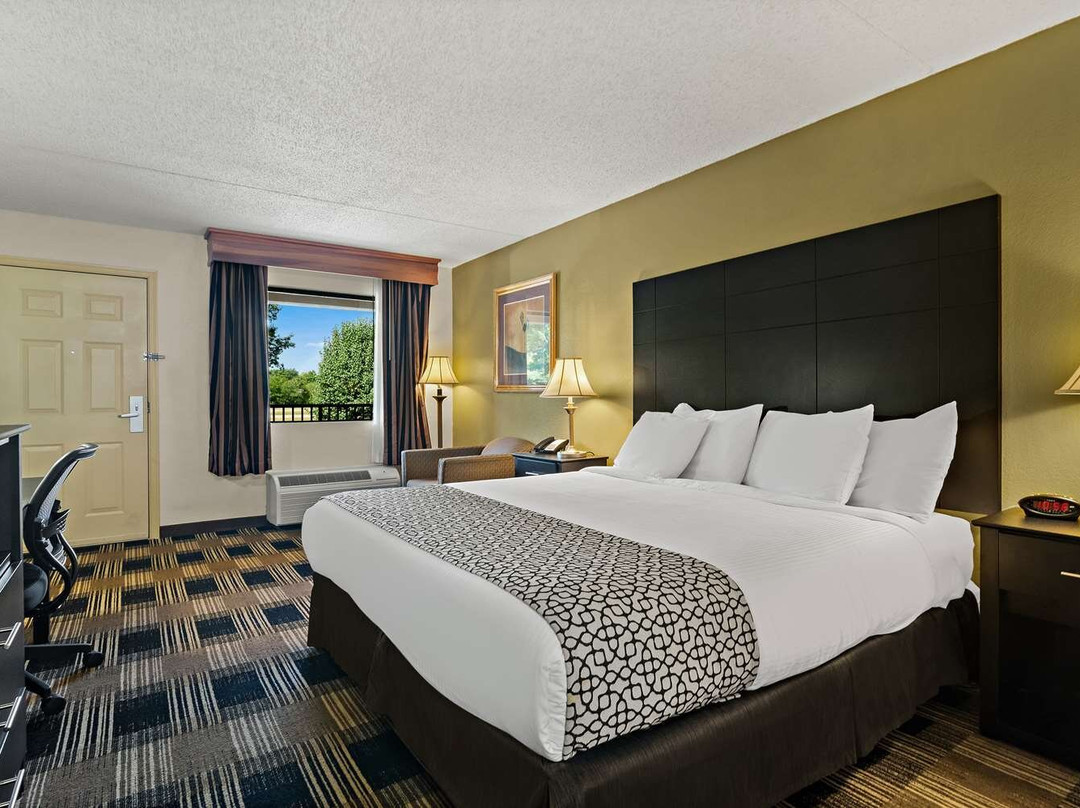 费耶特维尔酒店住宿-Best Western Windsor Suites