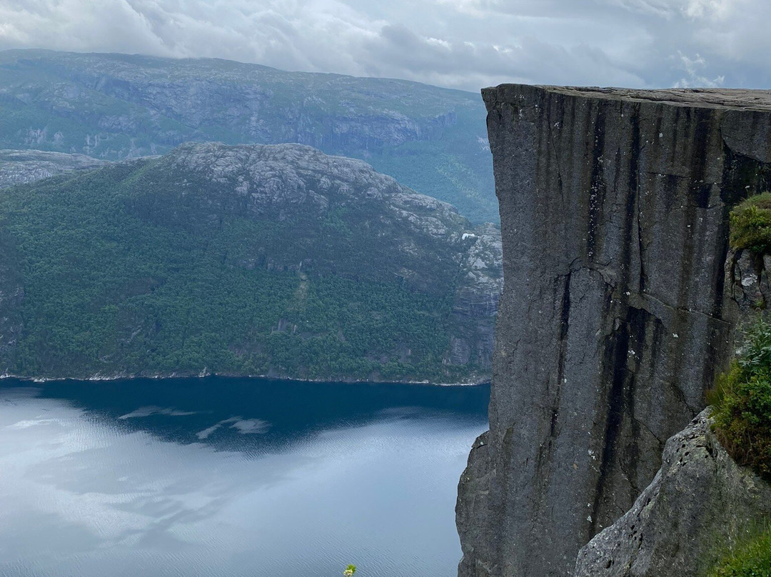 Preikestolen-福桑市必去景点
