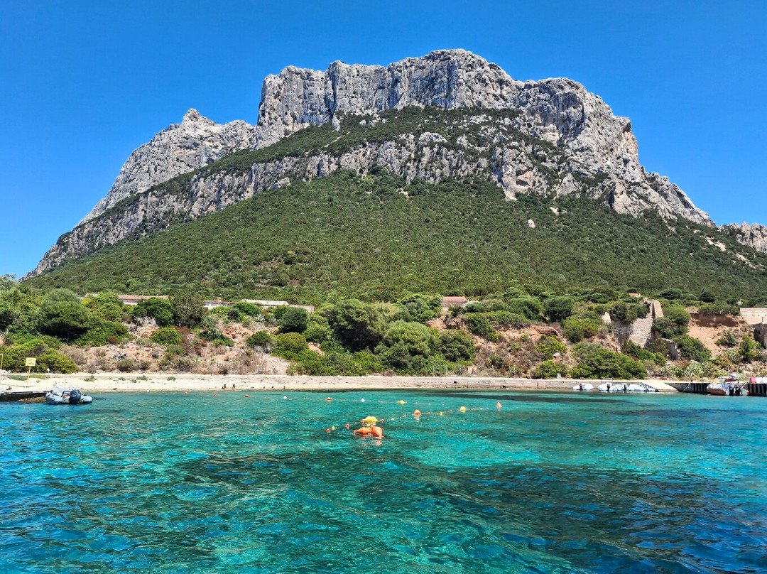 Karibu Diving & Travel-San Teodoro必去景点