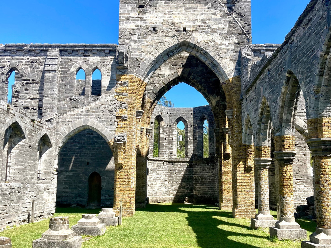 The Unfinished Church-St. George's必去景点